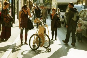 image robot klug en rue